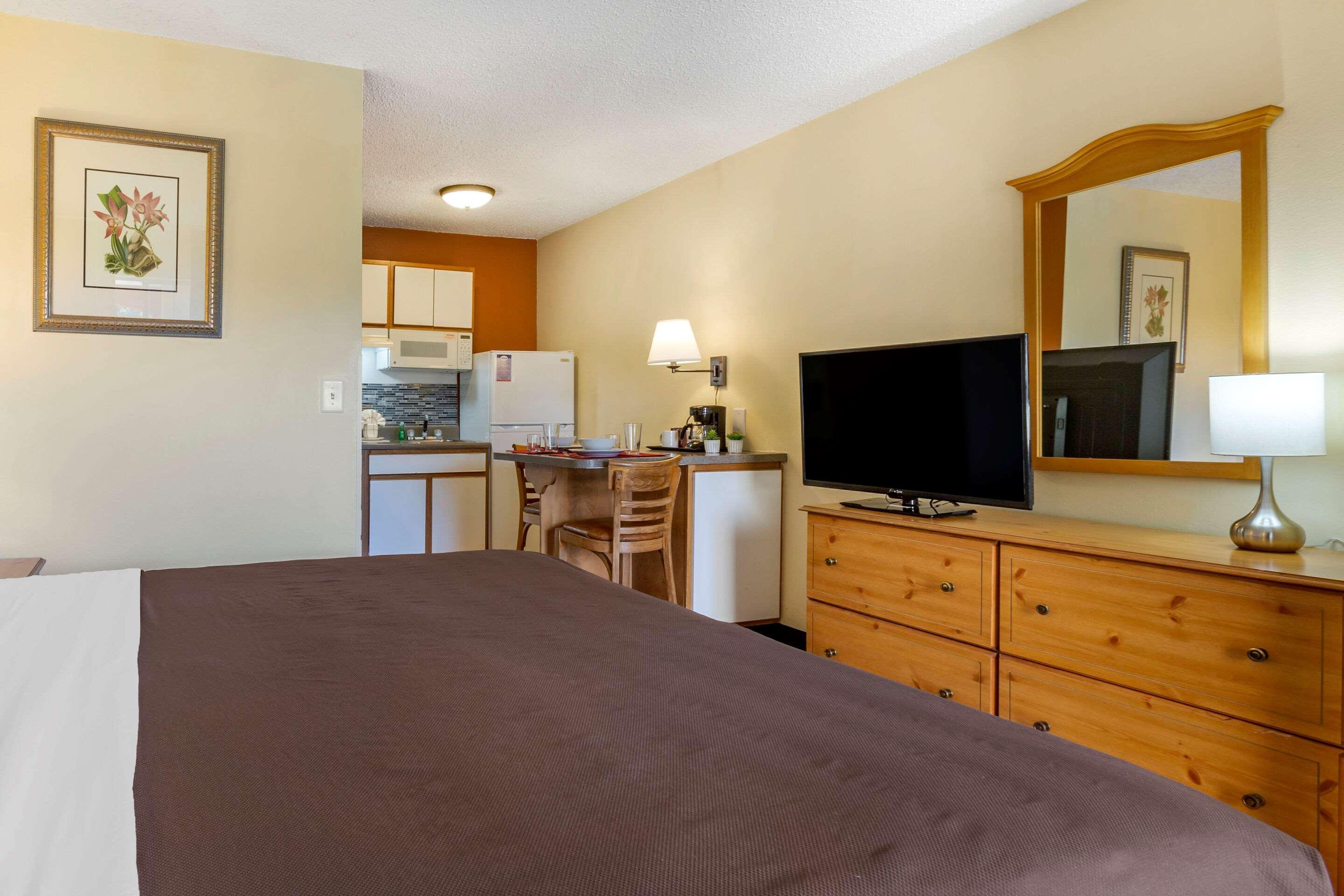 Suburban Studios Albuquerque Midtown - University Luaran gambar