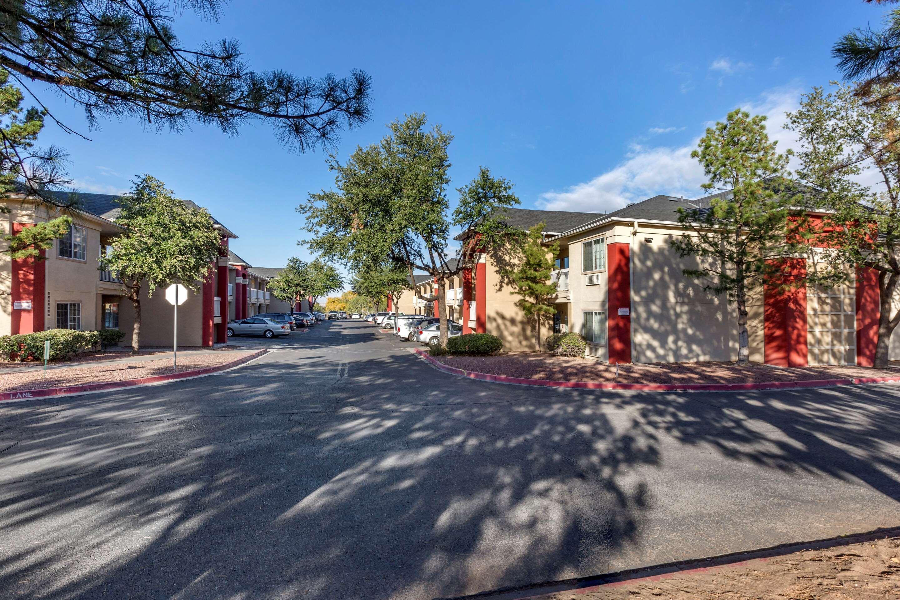 Suburban Studios Albuquerque Midtown - University Luaran gambar