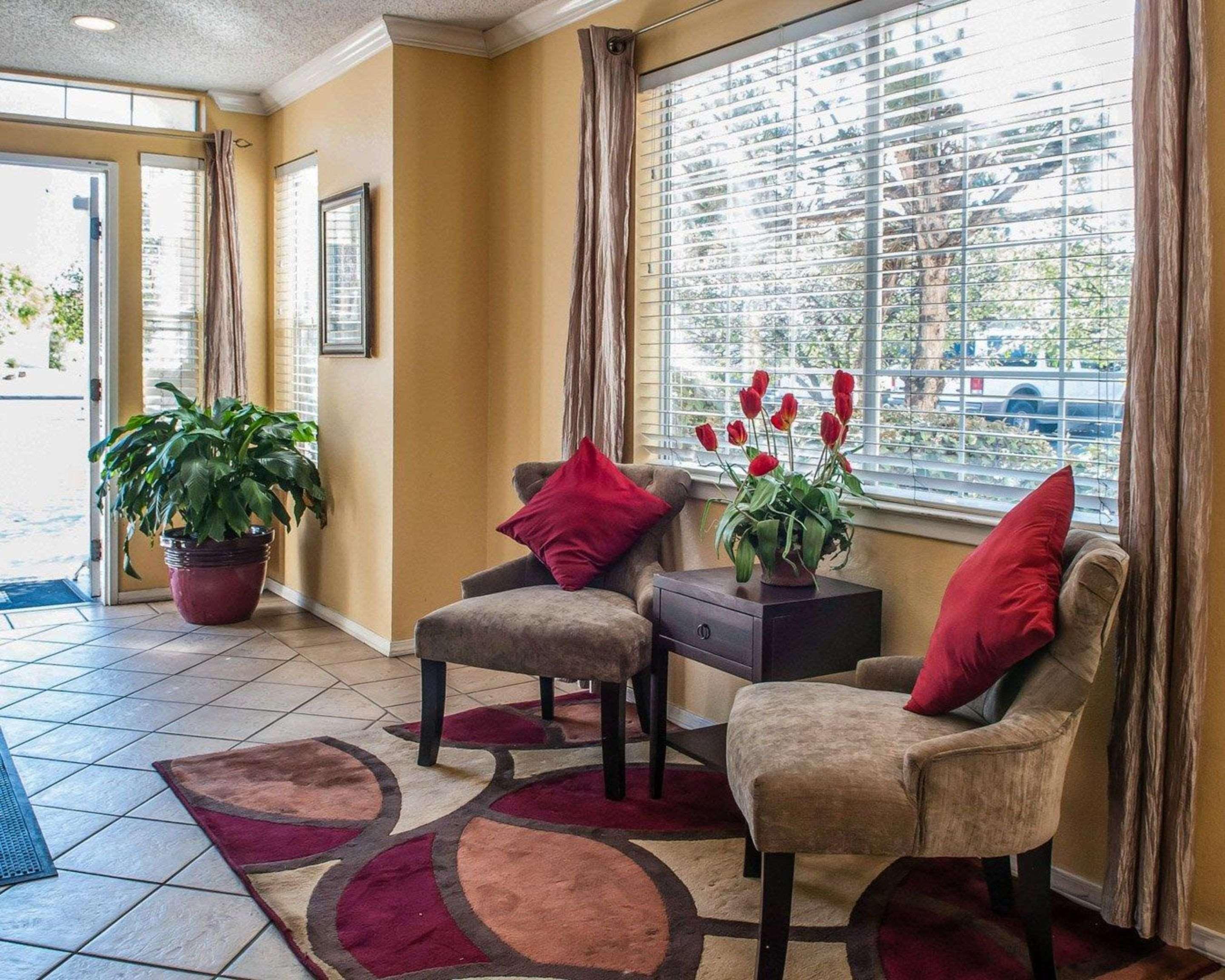 Suburban Studios Albuquerque Midtown - University Luaran gambar